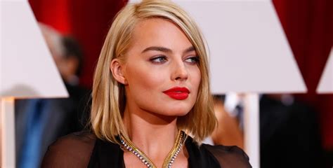 margot robbie nude wolf|Margot Robbie Chose to Go Nude in Wolf of Wall Street, She Says